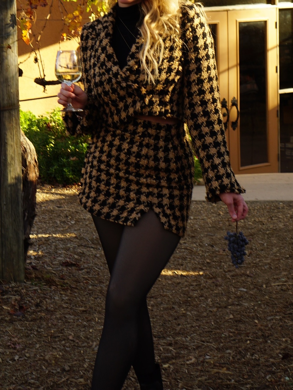 Zara Black and Tan Houndstooth Coat and matching mini skirt - Picture 6 of 9